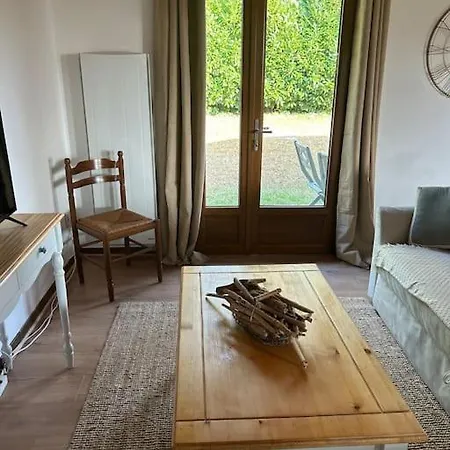 펜션 Maison Les Pins *