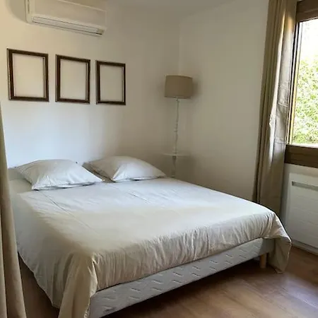 Maison Les Pins * Lagorce (Gironde)